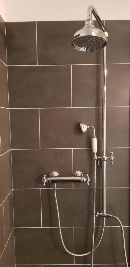 L'Ecu : Un Haussmannien Accueillant! Apartment Reims Exterior foto